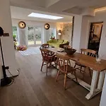 3 Bedroom Country Family Near Dom wakacyjny Masham