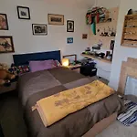 Dom wakacyjny 3 Bedroom Country Family Near